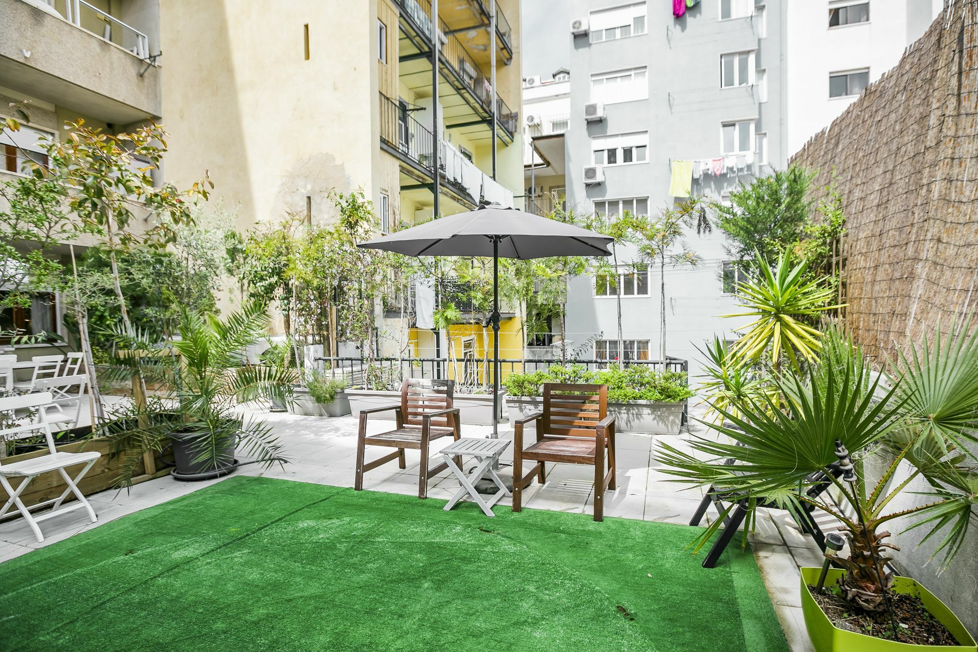 Lv Premier Apartments Anjos- Ar1 リスボン エクステリア 写真